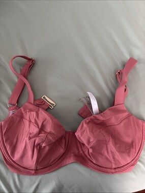 Victoria's Secret Ribbed Underwire Bikini Top in Dusty Rose